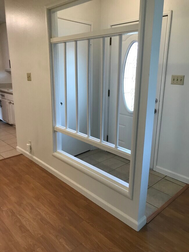 431 E 9th St, Lincoln, CA 95648 Townhome Rentals in Lincoln CA