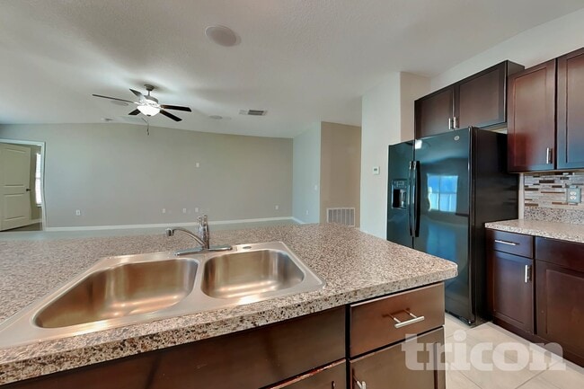 Building Photo - 4148 Salt Springs Ln