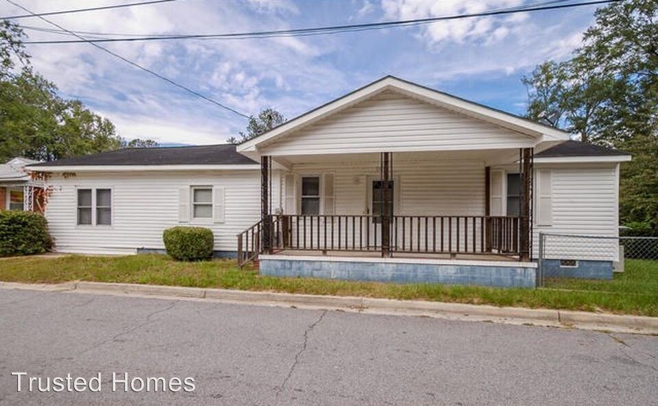 Primary Photo - 4 br, 2 bath House - 201 Third Street