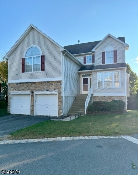 Primary Photo - 200 Winding Hill Dr
