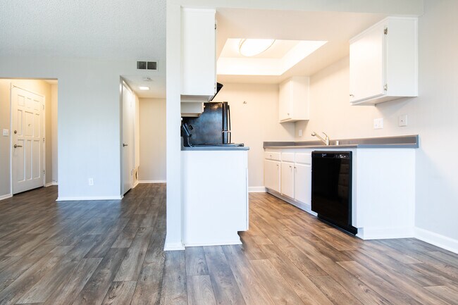 Foto del edificio - ReNew Fair Oaks