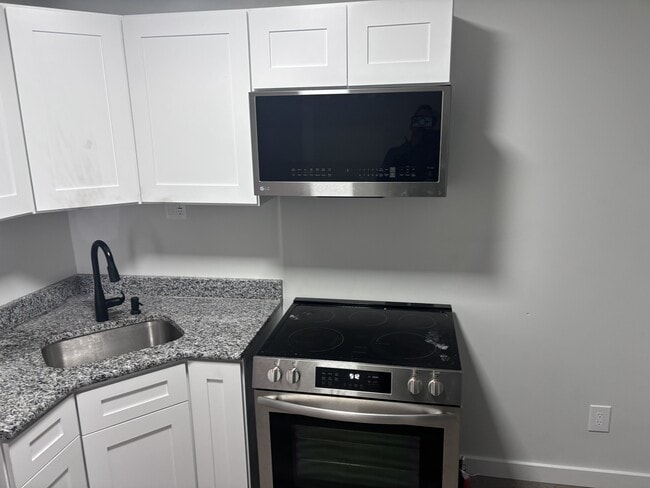 Photo - 2747 Washington Ave House