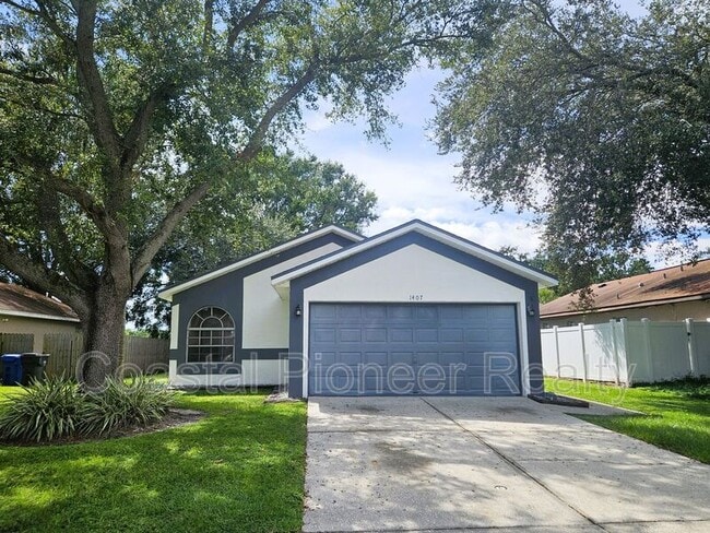 Photo - 1407 Mohrlake Dr House