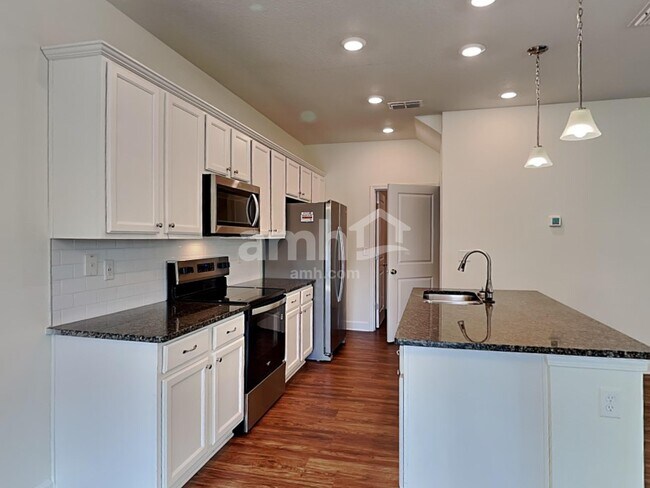 Foto del edificio - 2906 Calebs Cove Way