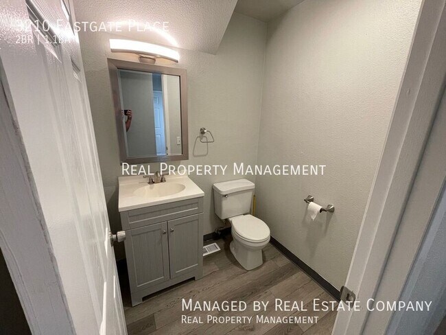 Foto del edificio - 3210 Eastgate Pl