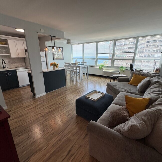 Foto del edificio - 4800 S Chicago Beach Dr