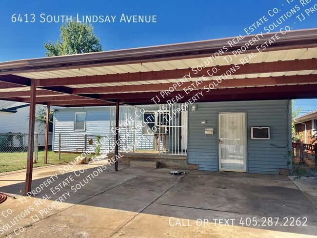 Foto del edificio - Three bedroom home in South OKC.