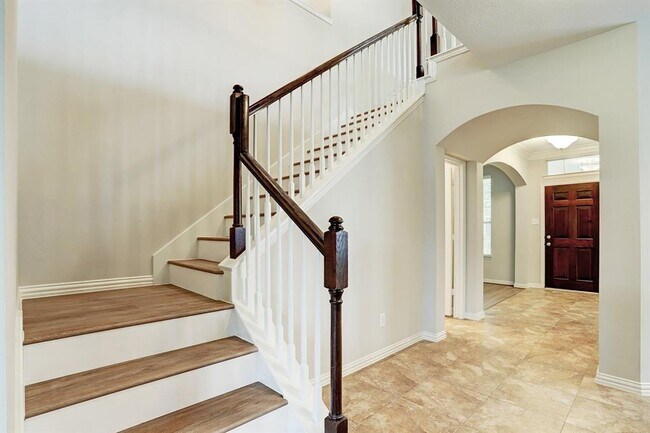 Foto del edificio - 71 Whetstone Ridge Way