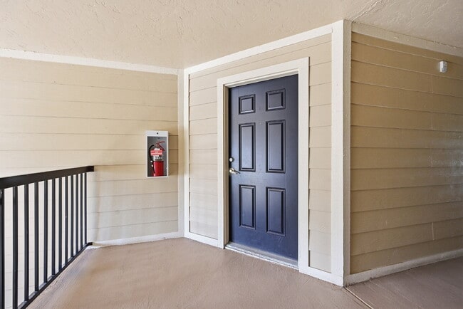 Photo - $2,020.95 with $300.00 off the first month's rent, $2 Beds - 2 Bath, Condo in Aurora with in Unit...