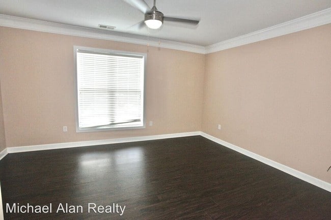 Building Photo - 2084 Ayrsley Town Blvd
