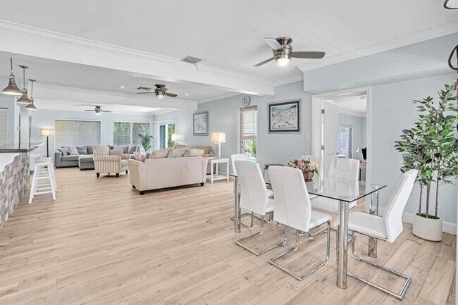 Foto del edificio - 3204 Beacon St
