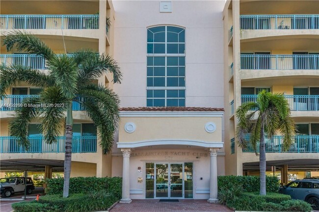 Building Photo - 201 Golden Isles Dr
