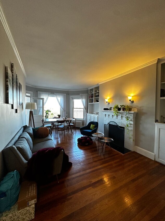 Foto principal - Spacious Back Bay 1 Bed w/ Common Outdoor ...