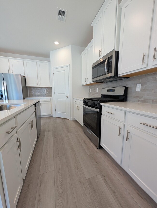 Foto del edificio - 1508 Regal Fern Wy