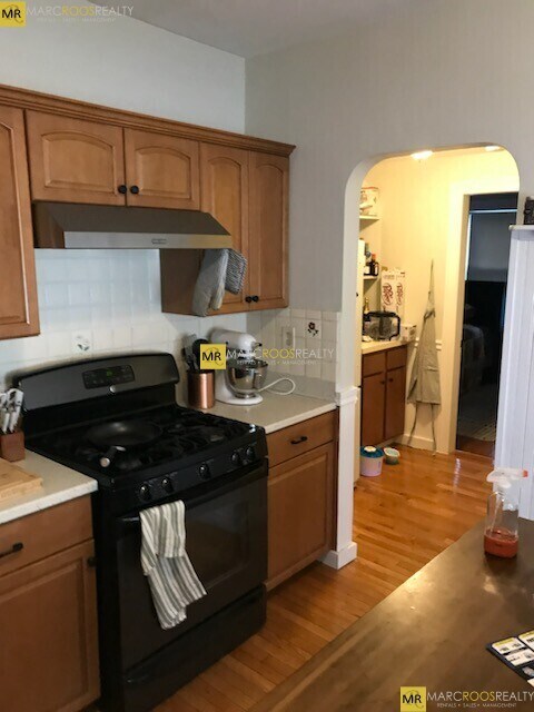 Building Photo - 159 Foster St