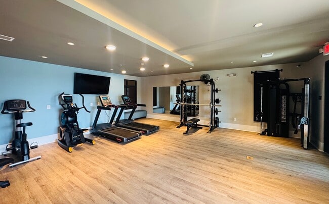 Building Photo - Station Two22