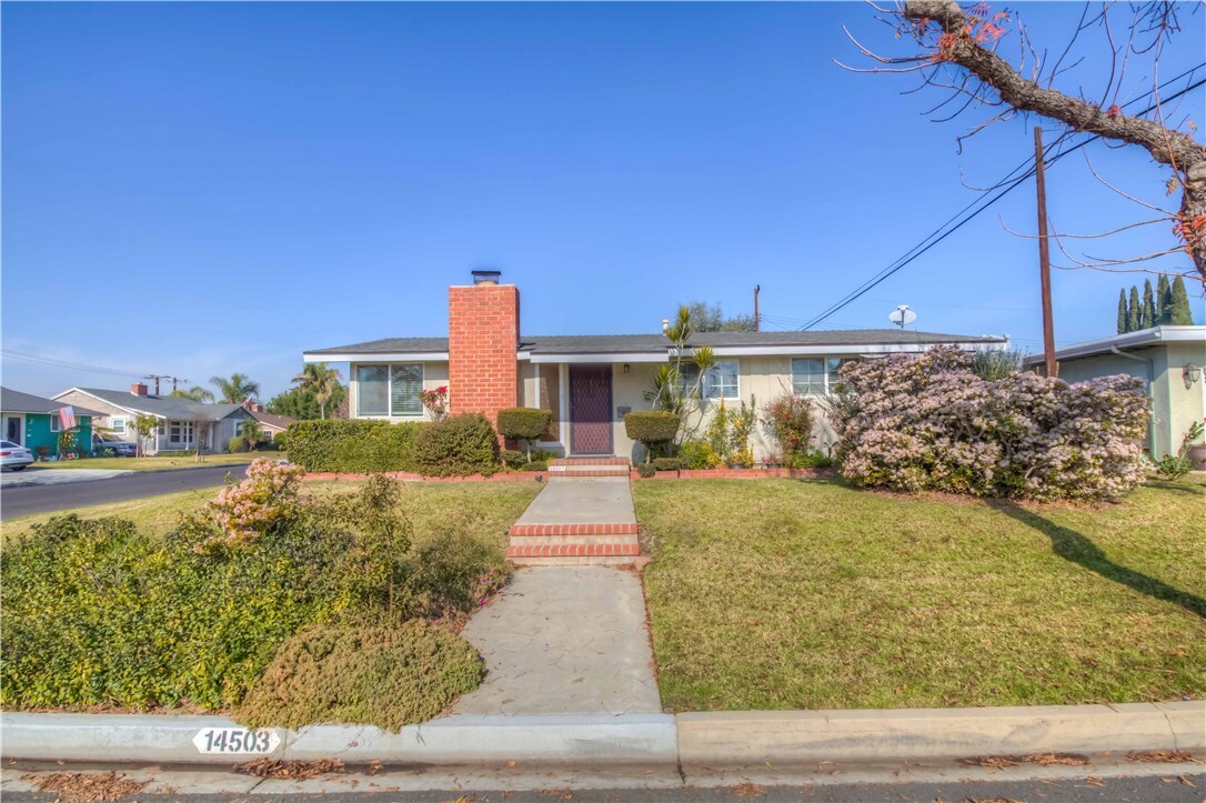 Primary Photo - 14503 Calpella St