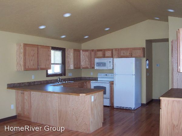 Building Photo - 4 br, 2 bath House - 740 Palmer Street