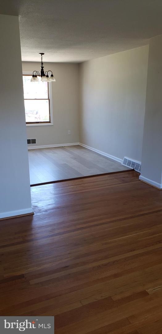 Foto del edificio - 1539 Nicolay Way