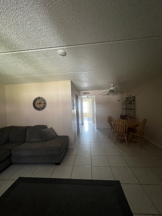 Foto del edificio - 12760 Indian Rocks Rd