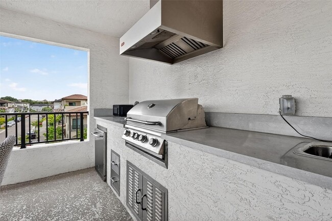 Foto del edificio - 4740 NW 84th Ave