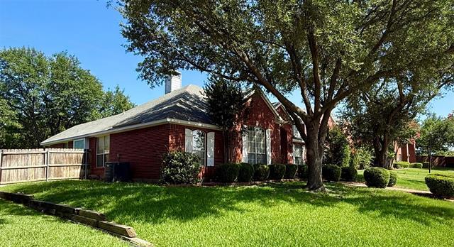Building Photo - 17712 River Chase Dr