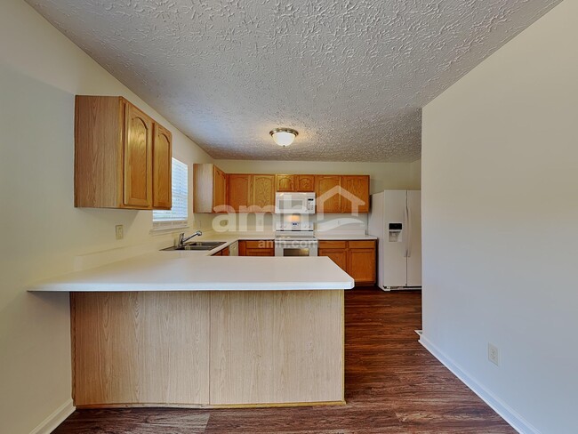 Foto del edificio - 7221 Fribourg Ct
