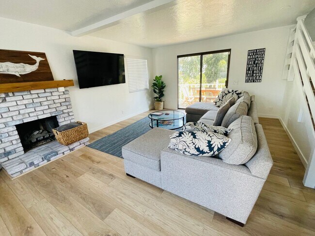 Foto del edificio - Gorgeous Furnished Canyon Home near beach/pier and downtown in Coastal San Clemente