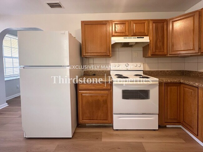 Foto del edificio - 5638 Vernon Rd