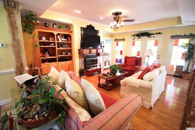 Building Photo - 147 Watson Dr