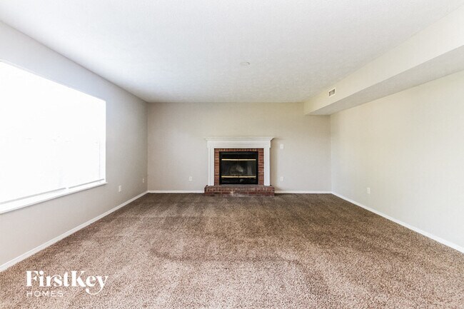 Building Photo - 7711 Pennycroft Dr