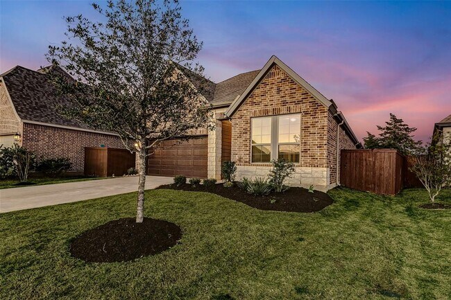 Building Photo - 5110 Morrison Dr