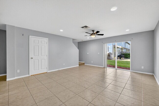 Foto del edificio - 2245 Portsmouth Ln