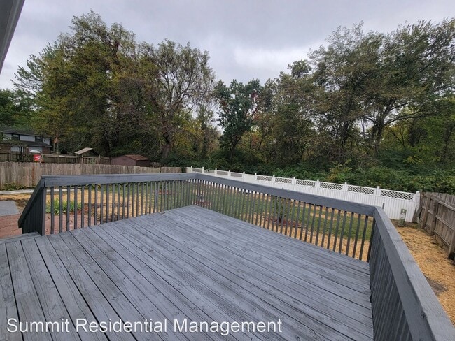 Building Photo - 3 br, 2 bath House - 12012 Smalley Ave