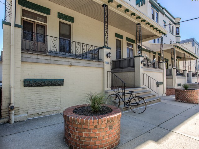 Building Photo - Campus Apartments