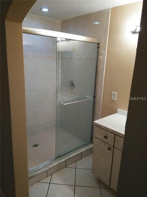 Foto del edificio - 212 Lynbrook Dr