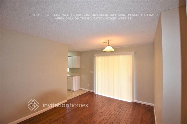 Building Photo - 102 Balboa Ct