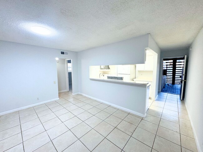 Foto del edificio - 4501 Treehouse Ln
