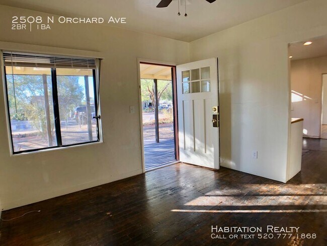 Building Photo - 2508 N Orchard Ave