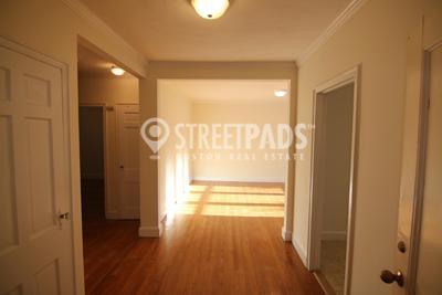 Foto del edificio - 1 bedroom in Boston MA 02135