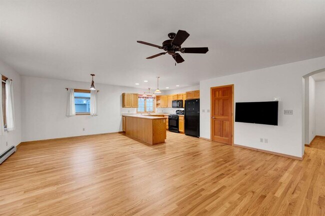 Building Photo - Prescott Duplex