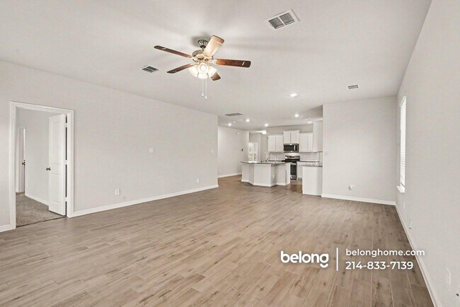 Building Photo - 209 Bay Mdws Ln