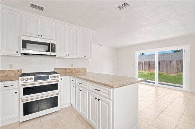 Photo - 1379 San Juan Rd House