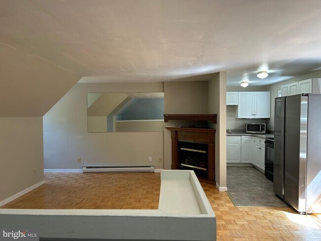 Building Photo - 39488 Bolington Rd