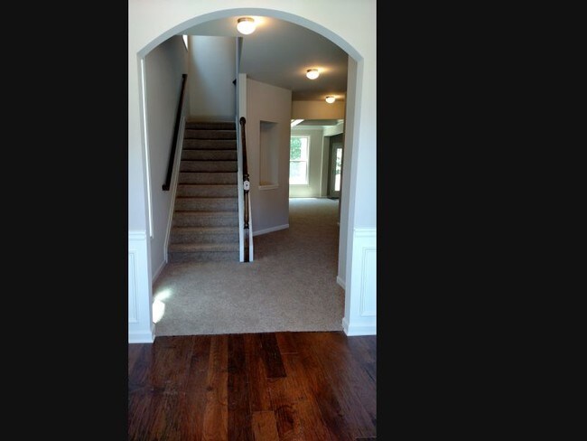 Building Photo - 6066 Apple Grove Rd
