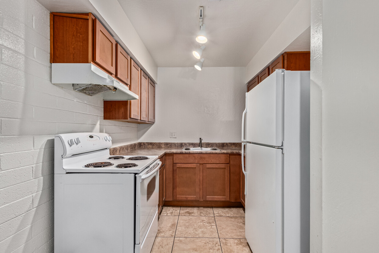 Foto principal - 3525 E Pinchot Ave