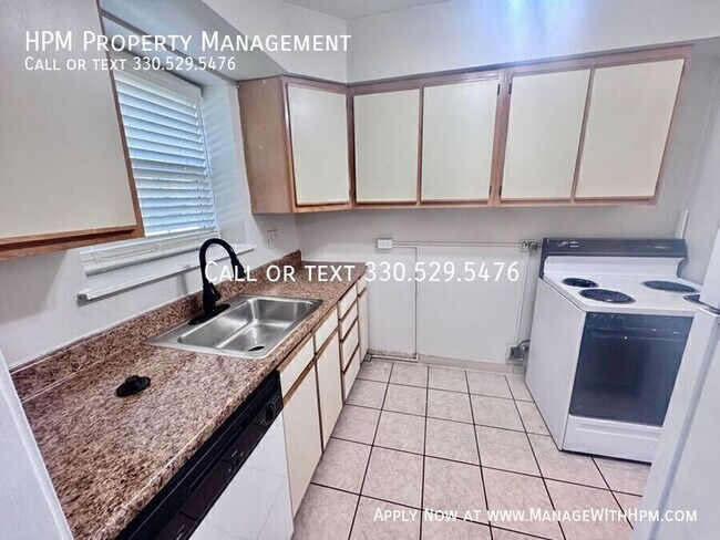 Foto del edificio - 20855 Chagrin Blvd