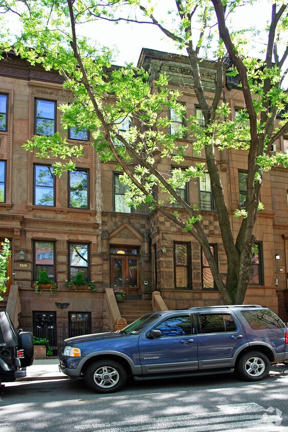 Building Photo - 157 W 91st St
