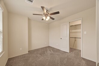 Building Photo - 23506 Umbrella Pine Dr