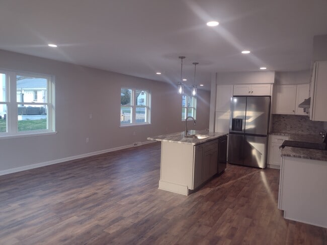 Building Photo - 511 Orchard Ave